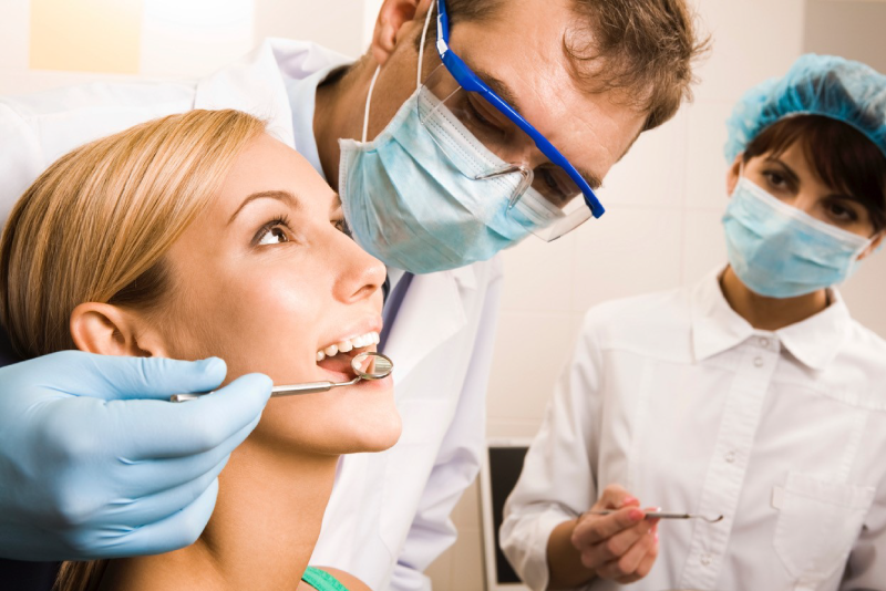 DentAria Dental Clinic Clinique Dentaire services dentists